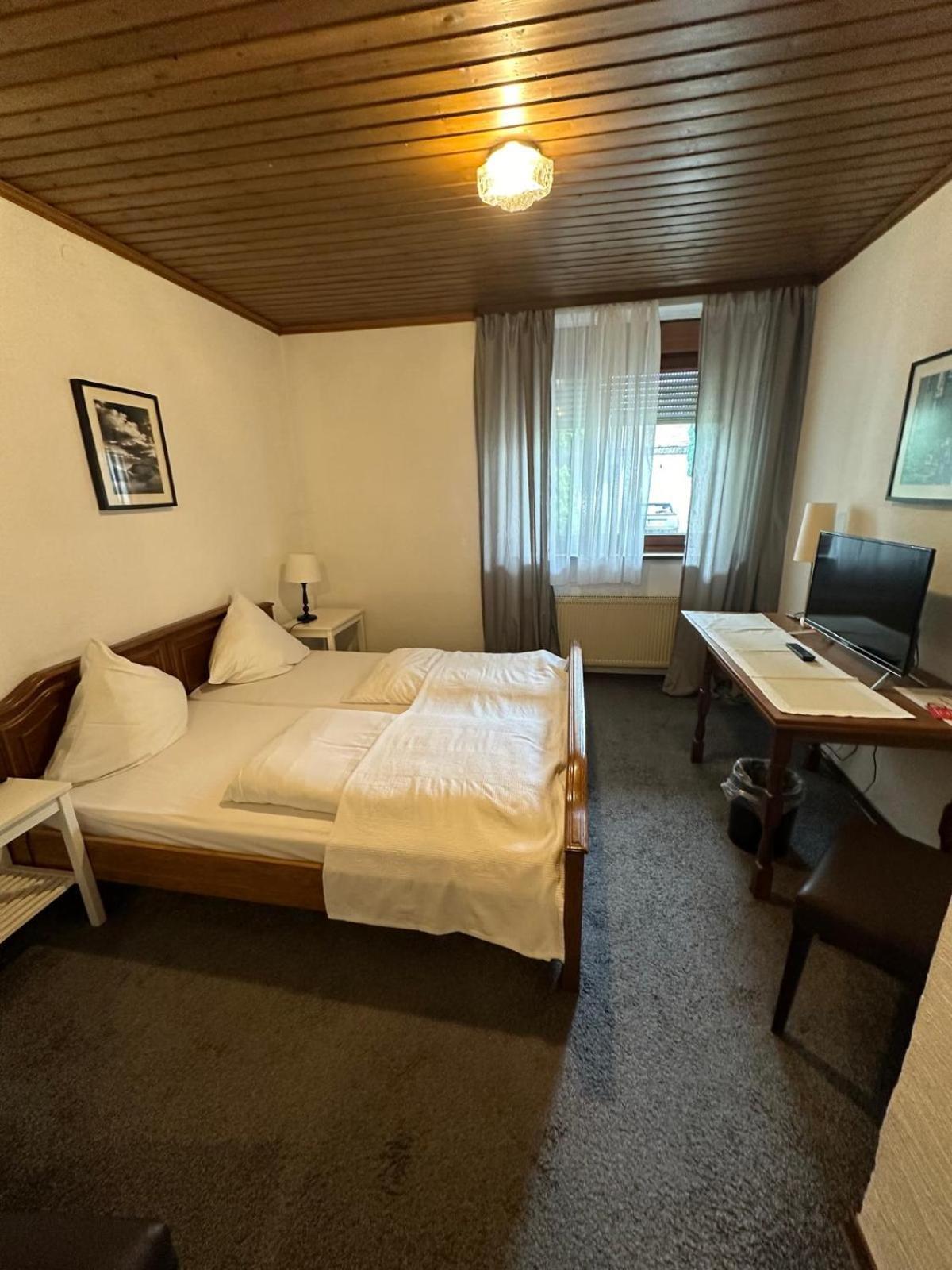 Badischer Hof Hotel Mannheim Ngoại thất bức ảnh