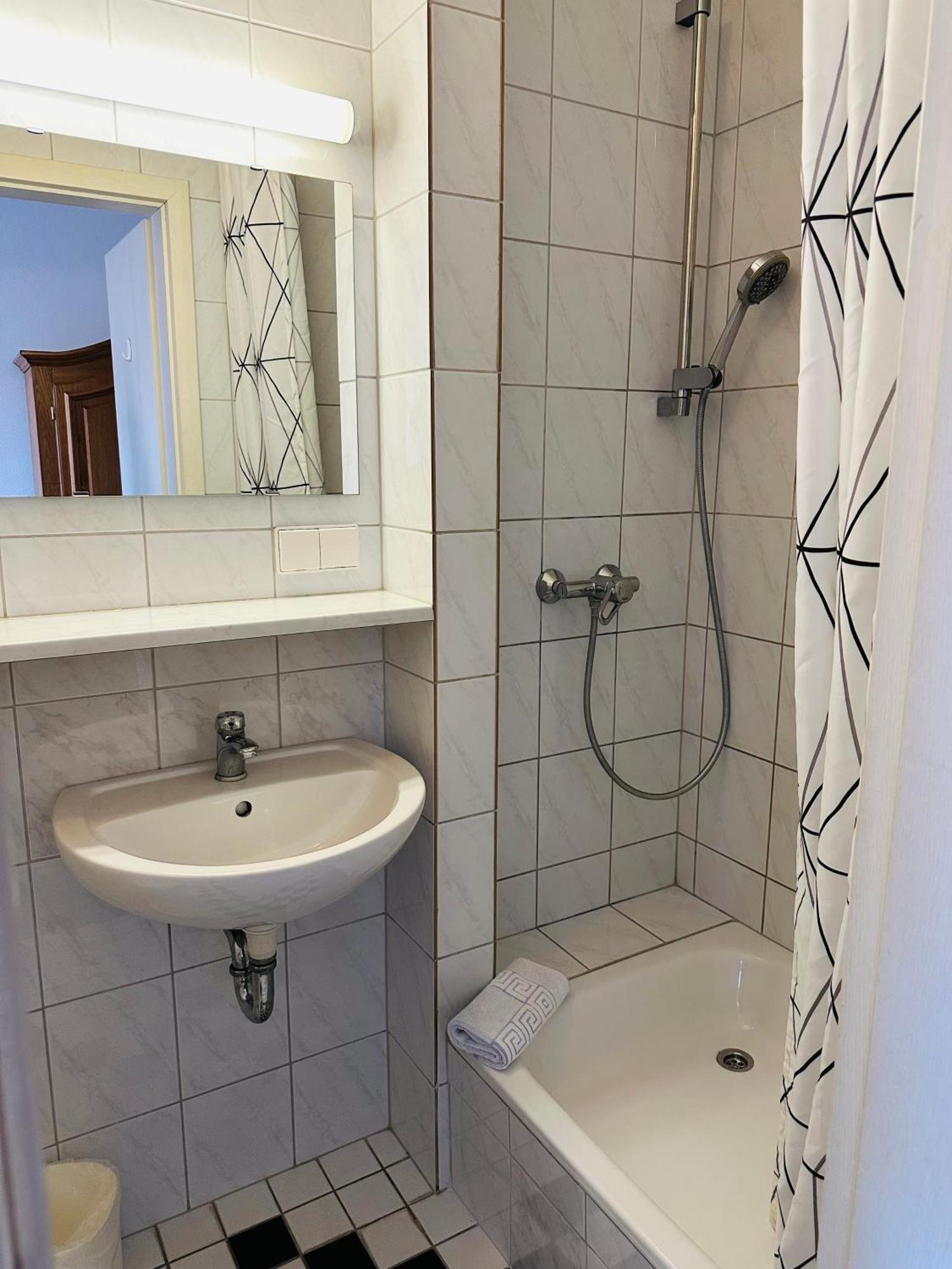 Badischer Hof Hotel Mannheim Ngoại thất bức ảnh
